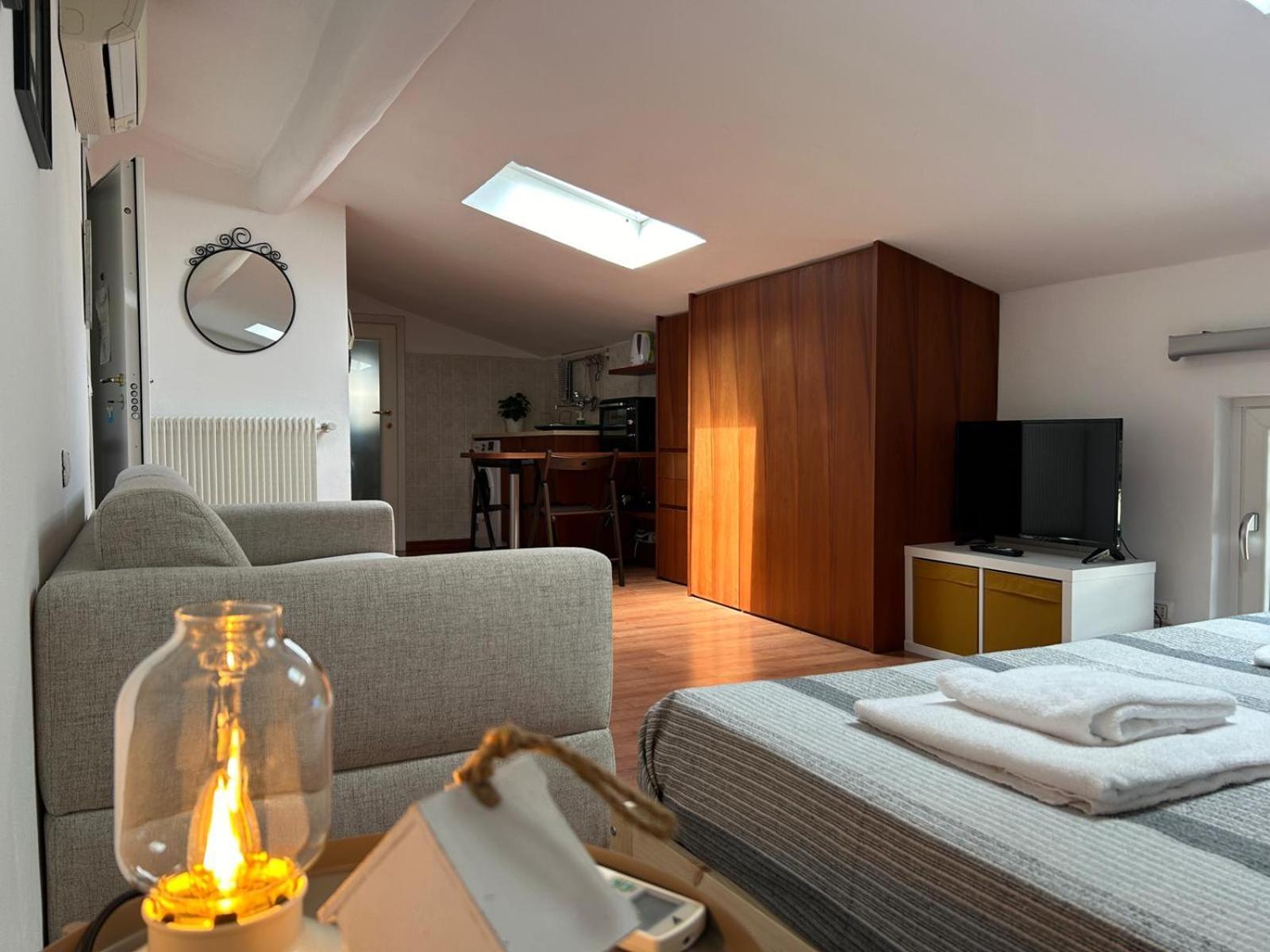 ベルガモNido Carrara - Immobili E Soluzioni Rentアパートメント エクステリア 写真